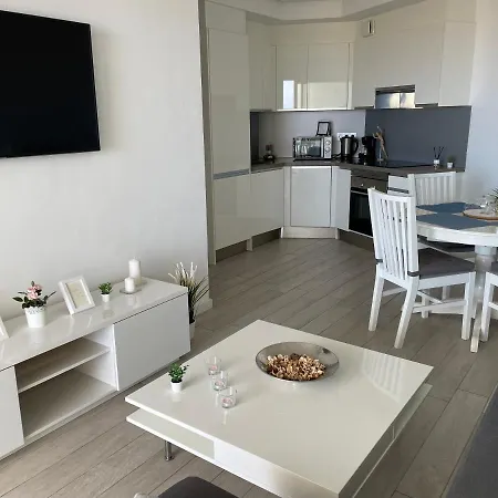 Apartman Ocean Garden Sunset - Heated Swimming Pool Free Wifi